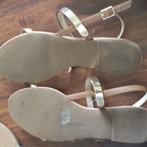 Sandals - Picture 4 of 15